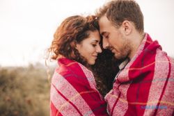 Perhatikan 5 Hal Penting Ini dari Calon Pasangan Hidup, Bukan Tampang Semata