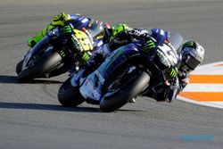Vinales Juarai Pembuka MotoGP di Qatar, Rossi Bermasalah dengan Ban Belakang