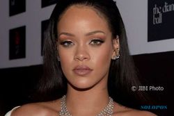Tak Kuat LDR, Rihanna Putus dari Miliarder Arab