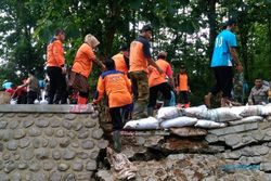 Jebol Diterjang Banjir, Sejumlah Tanggul di Jateng Diperbaiki