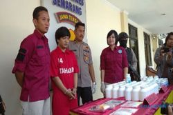 Edarkan Sabu-Sabu & Ekstasi, Penjual Es Puter di Semarang Diancam Hukuman Seumur Hidup