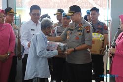 Kunjungi Korban Banjir Demak, Ini yang Dilakukan Kapolda Jateng...