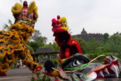 Barongsai Armed 11 Rayakan Sincia di Borobudur