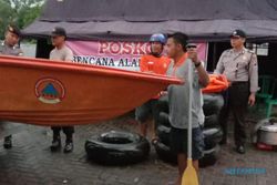 Siaga Banjir, Posko dan Perahu Karet Disiapkan di Tiap Kecamatan di Ngawi