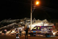 15 Detik Gempa Turki Hancurkan Gedung, 3 WNI Dilaporkan Selamat