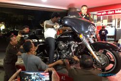 3 Mobil Mewah & 1 Harley Davidson Tersangka Korupsi Jiwasraya Dirampas
