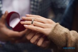 Anak Hasil Pernikahan Sedarah, Seberapa Besar Risiko Alami Kelainan?