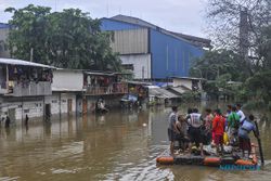 Banjir Jakarta: DPR Kecam Anies Baswedan, Ridwan Kamil, dan Gubernur Banten
