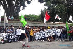 Mahasiswa dan Buruh Temanggung Demo Tolak RUU Omnibus Law