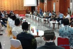 Pemkot Surabaya Tak Gubris Imbauan Menteri Kesehatan
