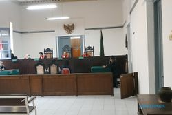 Dituntut 5 Tahun Penjara, 3 Terdakwa Kasus Bank UOB Solo Dijatuhi Vonis Bebas