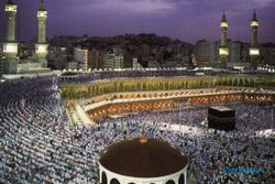 Arab Saudi Darurat Covid-19, Tak Ada Salat Tarawih Berjamaah di Masjid