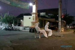 Ini Kisah di Balik Foto Viral Pocong Jaga Kampung di Nguter Sukoharjo