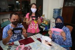 Difabel Semarang Tawarkan Masker Transparan