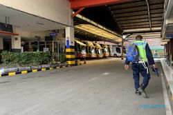 Bus di Terminal Karanganyar Siap Beroperasi, Penumpang Nihil