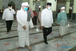 Tempat Ibadah di Semarang Dibuka, Bisa Akad Nikah di Masjid!