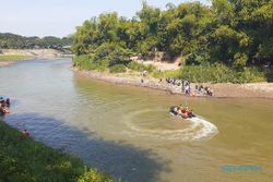 Pelajar SMP Tenggelam di Sungai Bengawan Madiun Belum Ditemukan