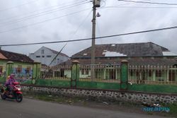 Di Pasar Cokro Klaten Dahulu Berdiri Pabrik Gula Tjokro Toeloeng