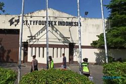 Demo Karyawan PT Tyfountex Sukoharjo Dibubarkan Paksa