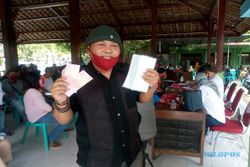 Terdampak Covid-19, Anak Pemain Srimulat Solo Terima BST di Grobogan