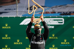 Valtteri Bottas Juarai Balapan Perdana F1 2020 di Austria, 9 Pembalap Gagal Finis