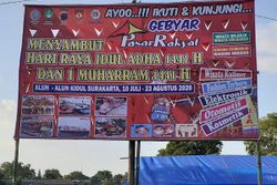 Tak Hanya Pemkot Solo, Spanduk Pasar Rakyat Alkid Juga Cantumkan Logo Kepolisian Dan TNI