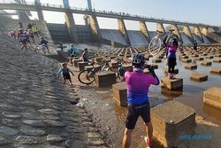 Dam Colo Nguter Sukoharjo Jadi Spot Foto Instragramable Bagi Goweser