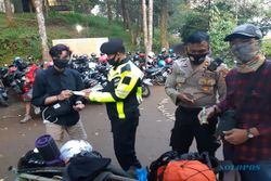 HUT ke-75 RI, Pendaki Gunung Lawu Karanganyar Dibatasi, Pos Dijaga Ketat Polisi
