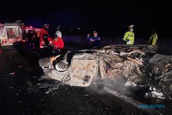 Ngeri! Ini Foto-Foto Kecelakaan Fatal 4 Kendaraan di Tol Boyolali