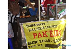 Bakso Bakar Hits Pak'e Ida Solo, Tanpa Pelet Bisa Bikin Lengket