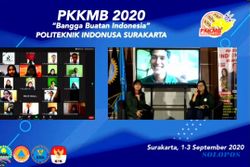 Richard Kyle Beri Motivasi Mahasiswa Baru Politeknik Indonusa