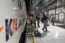 Hasil Tes GeNose 208 Penumpang di Stasiun Tawang Positif Covid-19