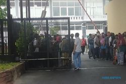 Anak Ditangkap Saat Demo UU Cipta Kerja, Orang Tua Ramai-Ramai Menjemput di Polrestabes Surabaya