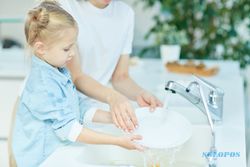 Ajarkan Mencuci Tangan Sejak Dini, Begini Caranya