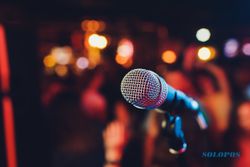 Solo Undercover: Kisah Para Pelanggan Karaoke