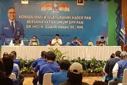 Zulkifli Hasan Emoh Bicara Soal Peluang PAN Masuk Kabinet Jokowi