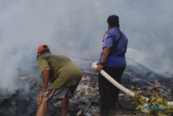 Gegara Api Tungku, Rumah Nenek-Nenek di Grobogan Ludes Terbakar