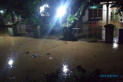 Bengawan Solo Meluap, 12 Rumah Warga Kampung Putat Tergenang