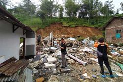 Dampak Longsor Tawangmangu, 3 Rumah Berpotensi Direlokasi