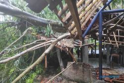 Puting Beliung Porak Porandakan Desa Wisata di Sleman DIY, Pemilik Rugi Puluhan Juta Rupiah