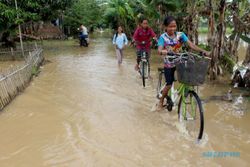 Terancam Luapan 3 Sungai, Warga Sragen Kota Tak Tidur 2 Malam Karena Khawatir Banjir