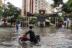 Banjir Semarang Makan 2 Korban Jiwa, 1 Tersengat Listrik