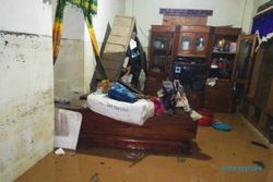 Terjang Madiun, Banjir Bandang Rusak 6 Rumah dengan Genangi 21 Lainnya