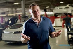 Saham Tesla Terperosok, Elon Musk Tekor Rp713 Triliun