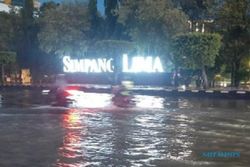 Ini Dokumentasi Semarang Dilanda Banjir saat Hujan Lebat