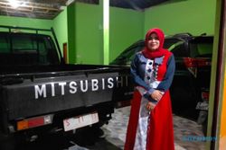 Bu Siti Borong 3 Mobil Sekaligus, Ternyata Dapat Rp18 Miliar dari Kilang Minyak di Tuban