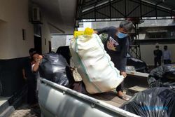KPU Wonogiri Hibahkan Hazmat dan Sprayer Sisa Pilkada ke Pemkab