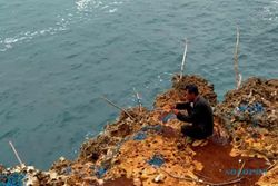 Ilmu Titen Nelayan Wonogiri : Amati Gelombang Laut hingga Hari Keramat