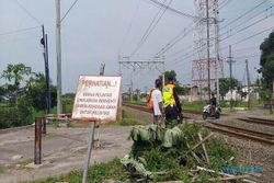 Linmas Klaten Jaga 10 Perlintasan Tanpa Palang, Dapat Honor?