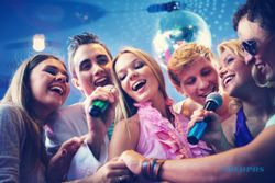 Pemandu Lagu Ramai-Ramai Pindah, Tempat Karaoke di Solo Krisis LC